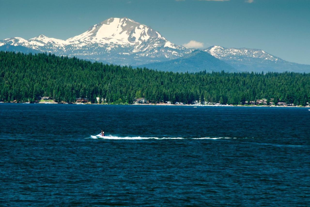 ホテル Camp Almanor At Big Springs ウェストウッド  エクステリア 写真
