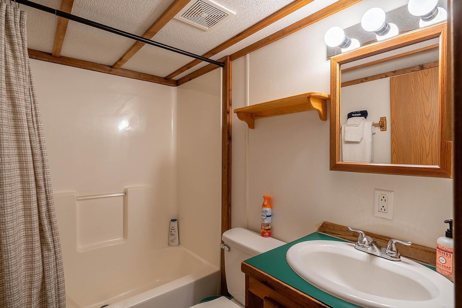 ホテル Camp Almanor At Big Springs ウェストウッド  エクステリア 写真
