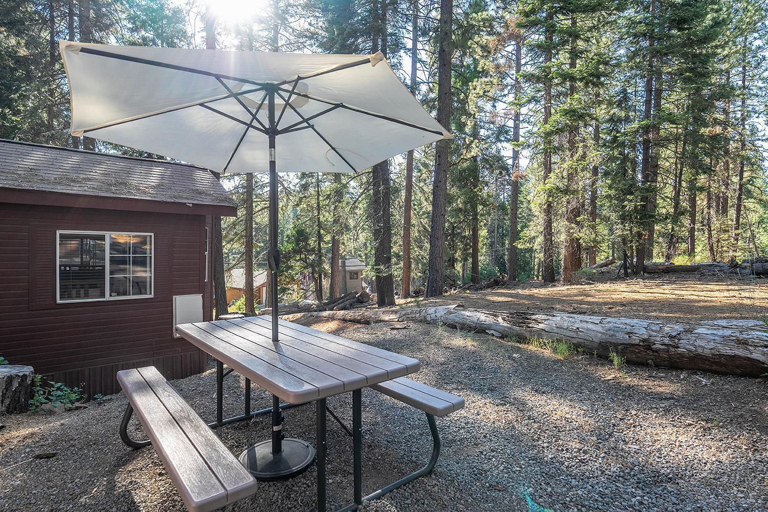 ホテル Camp Almanor At Big Springs ウェストウッド  エクステリア 写真