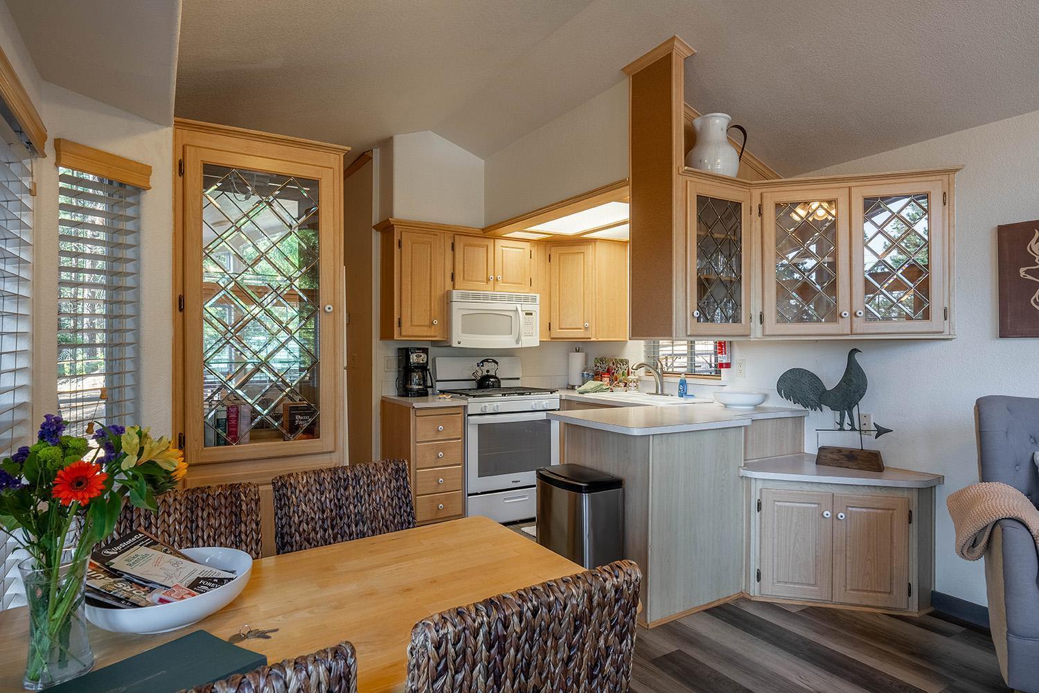 ホテル Camp Almanor At Big Springs ウェストウッド  エクステリア 写真