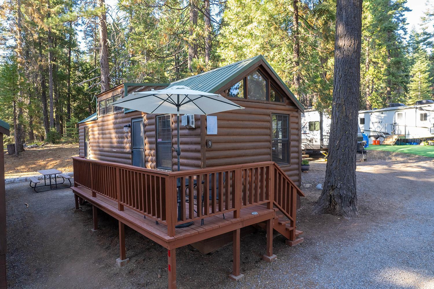 ホテル Camp Almanor At Big Springs ウェストウッド  エクステリア 写真