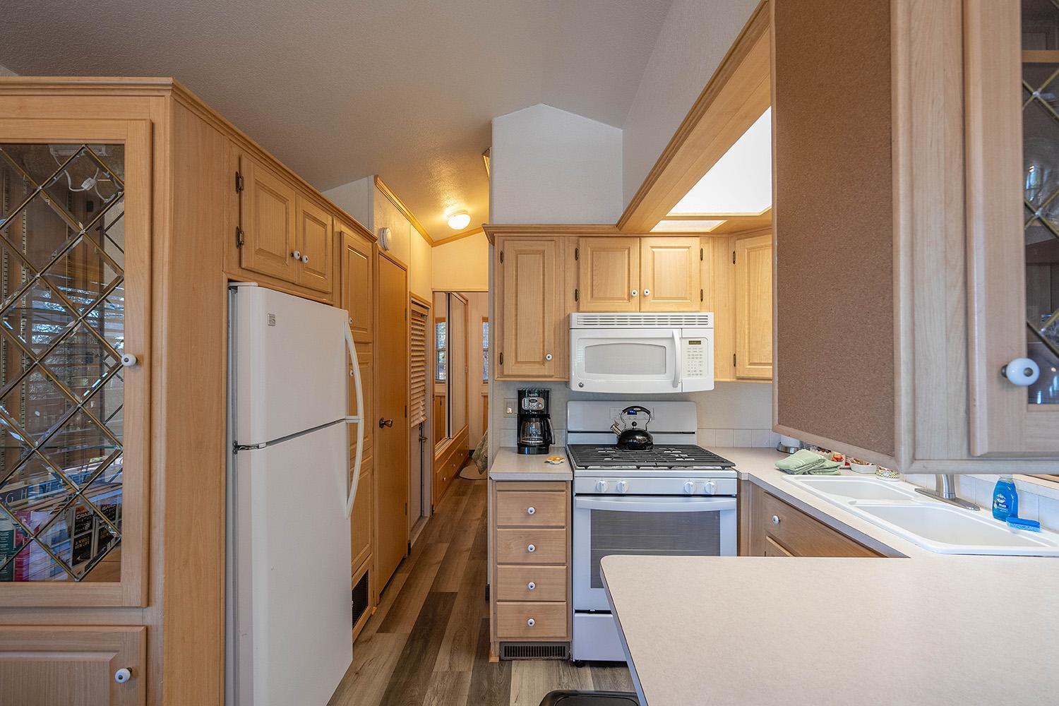 ホテル Camp Almanor At Big Springs ウェストウッド  エクステリア 写真