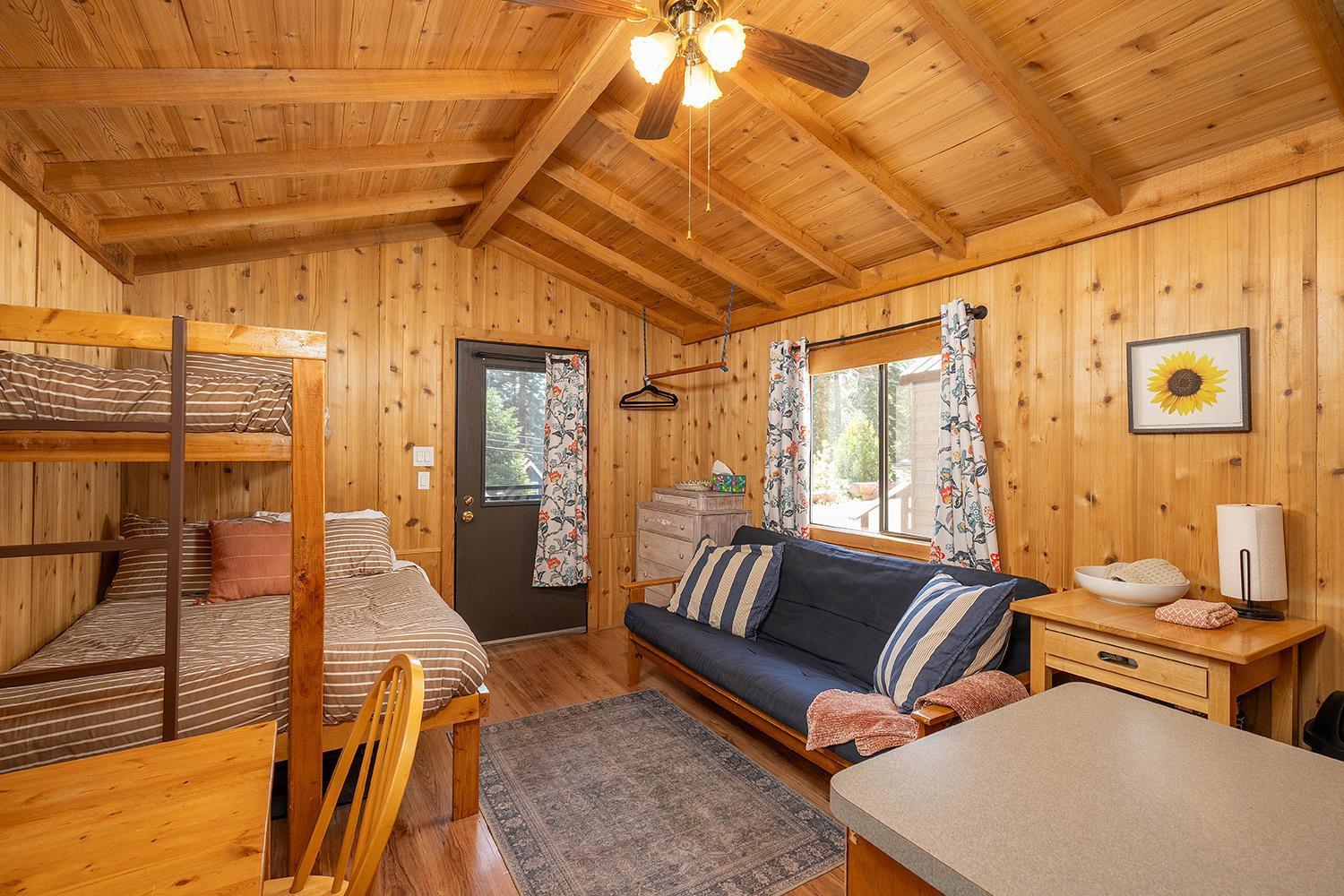 ホテル Camp Almanor At Big Springs ウェストウッド  エクステリア 写真