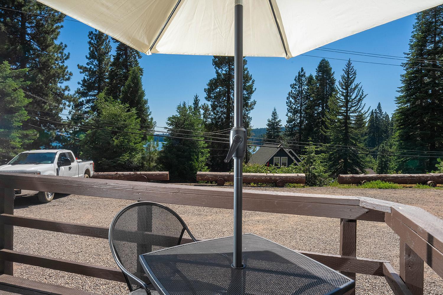 ホテル Camp Almanor At Big Springs ウェストウッド  エクステリア 写真