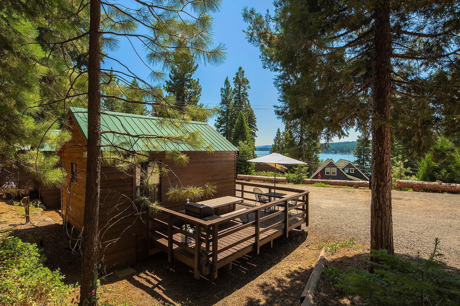 ホテル Camp Almanor At Big Springs ウェストウッド  エクステリア 写真
